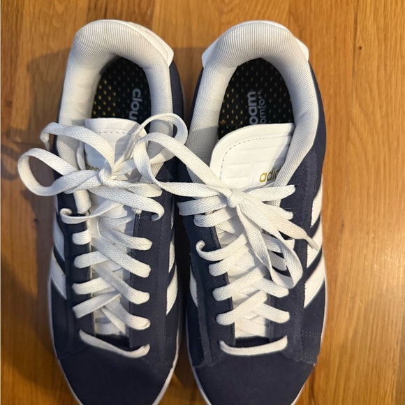 Adidas Men's Blue and White Sneakers - Picture 4 of 5